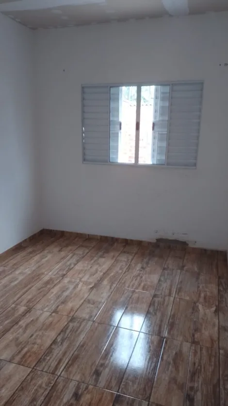 Comprar Casas / Sobrado em Suzano R$ 286.000,00 - Foto 7
