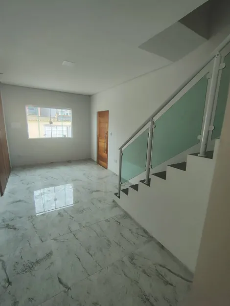 Comprar Casas / Sobrado em Itaquaquecetuba R$ 380.000,00 - Foto 6
