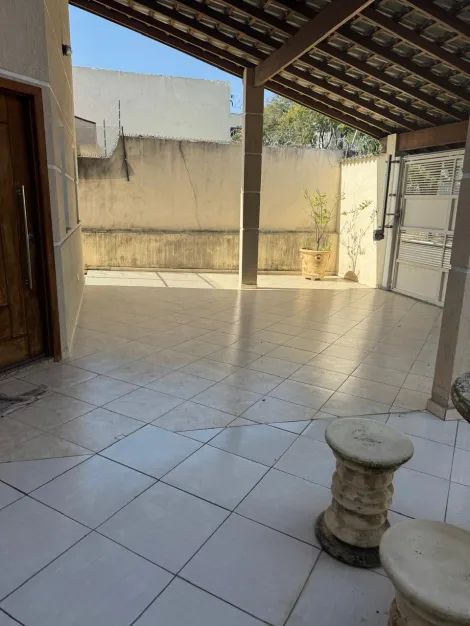 Alugar Casas / Térrea em Suzano R$ 4.774,80 - Foto 2