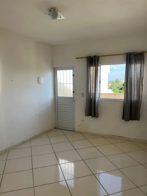 Alugar Casas / Condomínio em Mogi das Cruzes R$ 1.500,00 - Foto 7