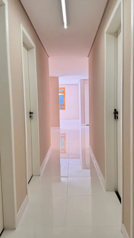 Comprar Casas / Térrea em Suzano R$ 1.800.000,00 - Foto 16