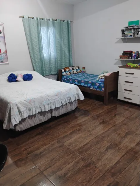 Comprar Casas / Sobrado em Suzano R$ 370.000,00 - Foto 6