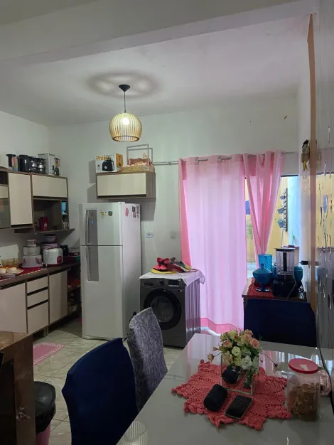 Comprar Casas / Sobrado em Suzano R$ 370.000,00 - Foto 5