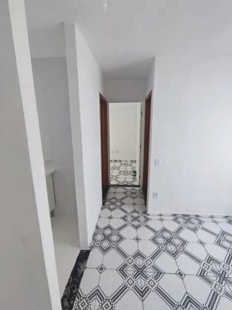 Comprar Apartamentos / Padrão em São Paulo R$ 185.000,00 - Foto 2