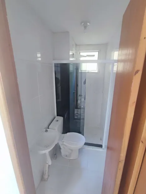Comprar Apartamentos / Padrão em São Paulo R$ 185.000,00 - Foto 5