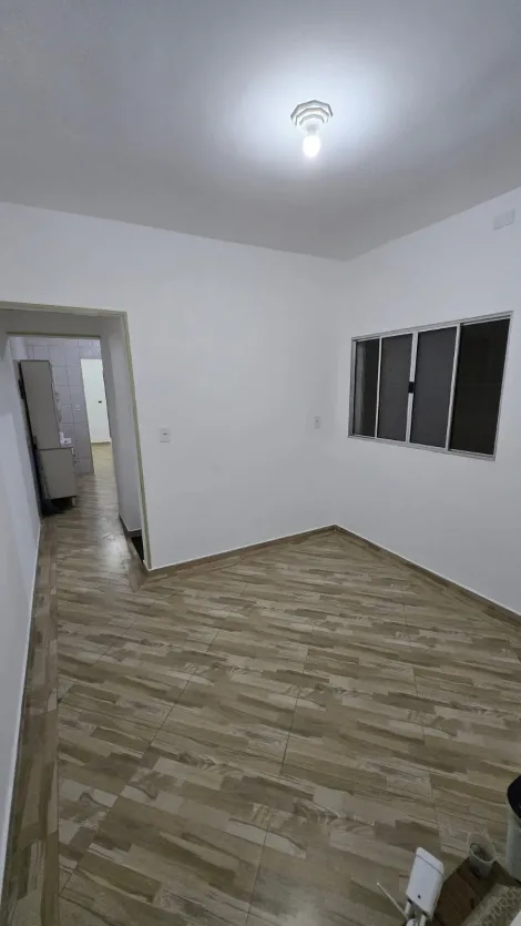 Alugar Casas / Térrea em Suzano R$ 2.050,00 - Foto 16