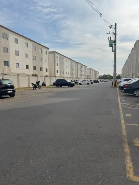 Alugar Apartamentos / Padrão em Suzano R$ 1.500,00 - Foto 3