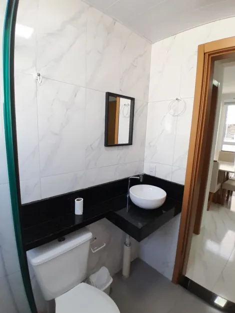 Alugar Apartamentos / Padrão em Itaquaquecetuba R$ 2.155,00 - Foto 2
