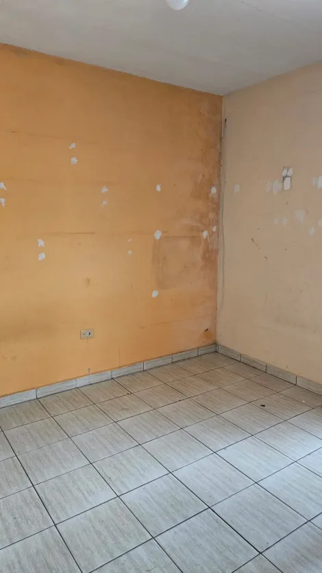 Alugar Casas / Térrea em Suzano R$ 1.000,00 - Foto 4