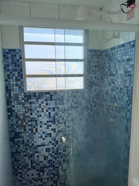 Alugar Apartamentos / Padrão em Suzano R$ 951,00 - Foto 8