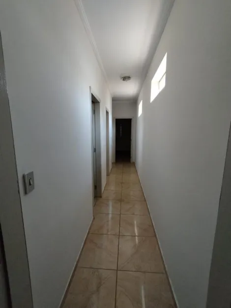 Alugar Casas / Sobrado em Suzano R$ 2.200,00 - Foto 17