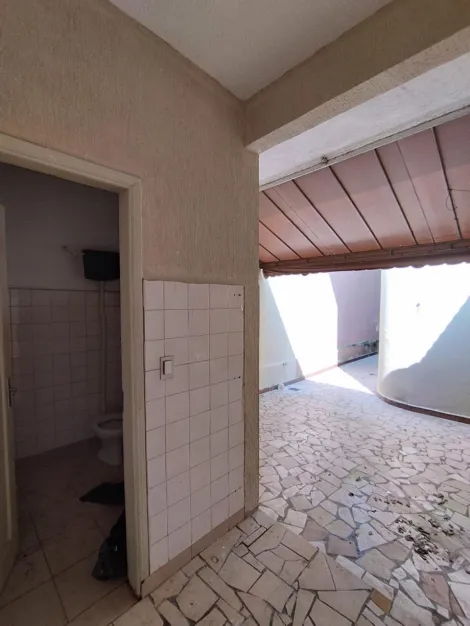 Alugar Casas / Sobrado em Suzano R$ 2.200,00 - Foto 7