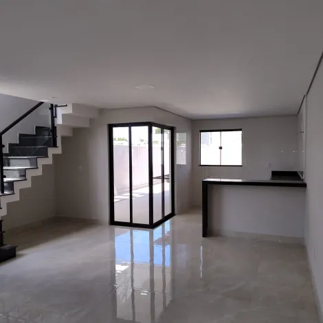 Comprar Casas / Sobrado em Mogi das Cruzes R$ 900.000,00 - Foto 4