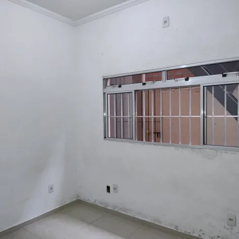 Alugar Casas / Térrea em Suzano R$ 1.700,00 - Foto 6