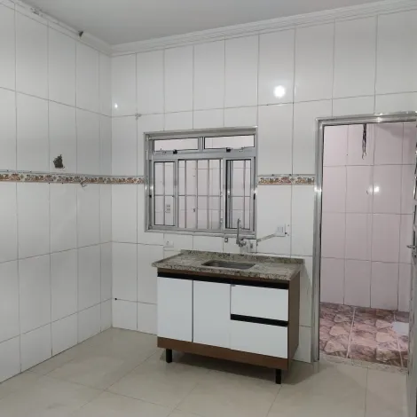 Alugar Casas / Térrea em Suzano R$ 1.700,00 - Foto 11