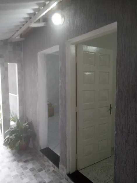 Alugar Casas / Térrea em Suzano R$ 2.000,00 - Foto 9