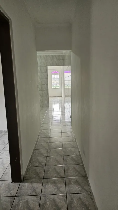 Alugar Casas / Sobrado em Suzano R$ 1.700,00 - Foto 6