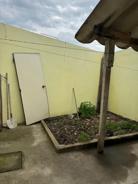 Alugar Casas / Térrea em Suzano R$ 1.800,00 - Foto 4