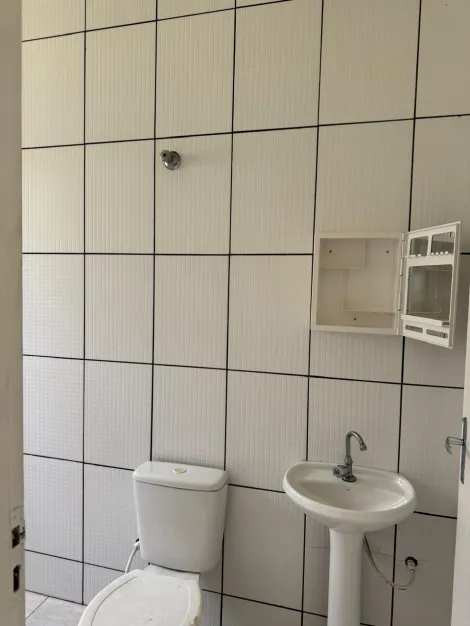 Alugar Casas / Térrea em Suzano R$ 1.800,00 - Foto 6