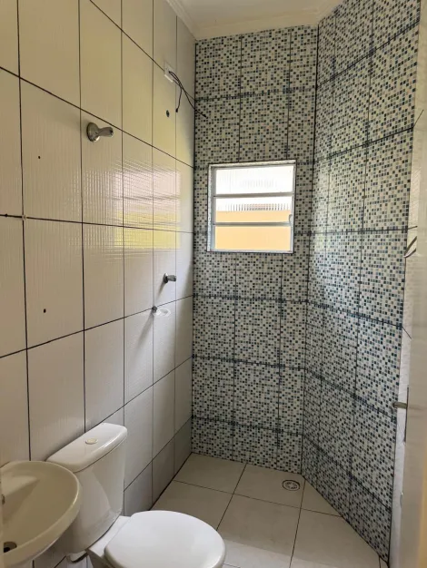 Alugar Casas / Térrea em Suzano R$ 1.800,00 - Foto 10